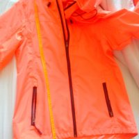 Нови непромокаеми висококачествени  дамски якета  crivit- 10 лв/бр