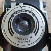 Мехов фотоапарат Kodak, снимка 1 - Антикварни и старинни предмети - 38982423