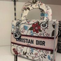 Чанти Dior, снимка 13 - Чанти - 39715493
