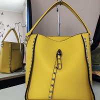Лятна дамска чанта, голям размер, в жълт цвят. 26лв., снимка 1 - Чанти - 37348444