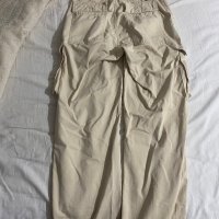 Панталон карго Bershka, снимка 2 - Панталони - 44215761
