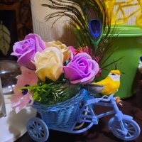 Ретро велосипед с размери 25см дължина и 23см височина със скандинавски мъх и сапунени цветя, снимка 2 - Декорация за дома - 44371737