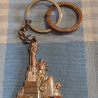Ключодържател сувенир спомен от Ню Йорк много красив стилен дизайн 43881, снимка 1 - Други - 44779463