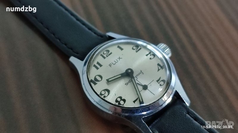 Автоматичен Flux дамски френски часовник 1950, снимка 1