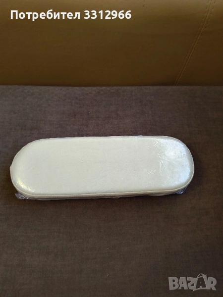 Чисто нова Масичка за маникюр със сгъваеми крачета, снимка 1