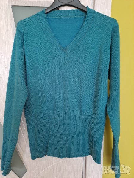 Дамски пуловер шпиц деколте, снимка 1