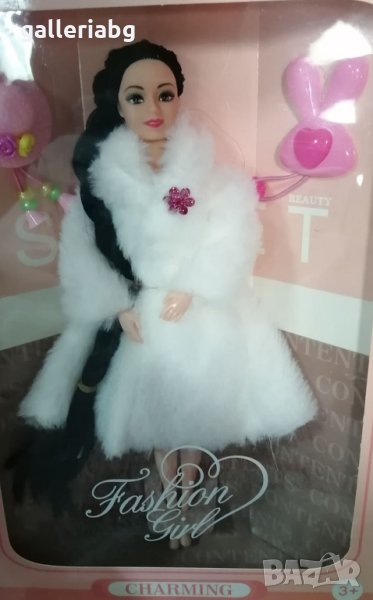 Много красиви кукли с палта, снимка 1