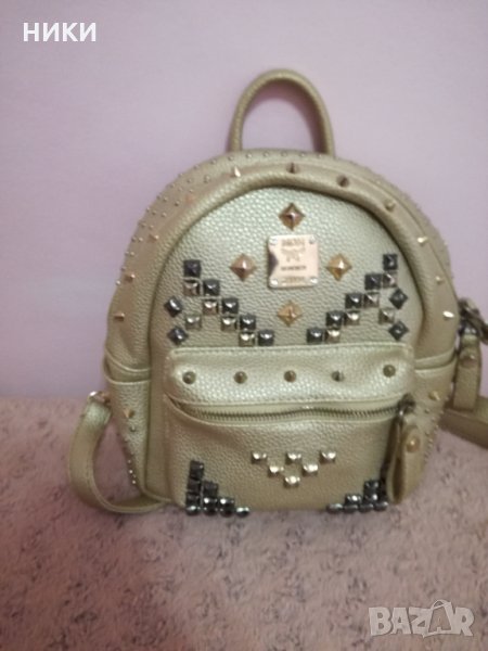 Запазена раничка 10лв , снимка 1