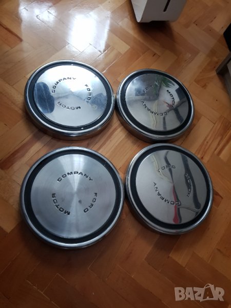 Стар комплект тасове за FORD MUSTANG-4 броя, снимка 1