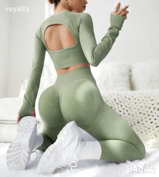 Дамски комплект клин и блуза в зелено, снимка 1