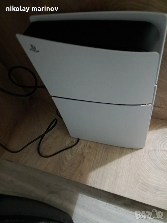 Конзола Playstation plus digital slim edition 5, снимка 1