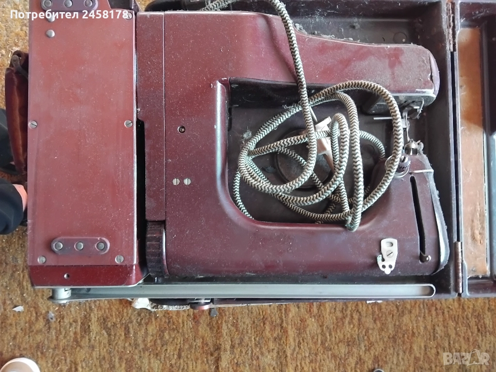 Електрическа шевна машина FREIA (Немска), снимка 1