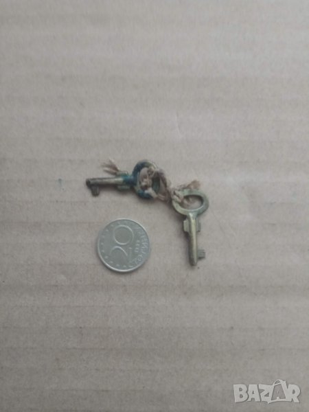 Продавам много малки стари ключета, снимка 1