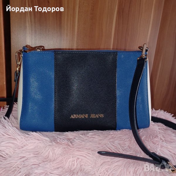 Armani jeans чанта оригинална, снимка 1