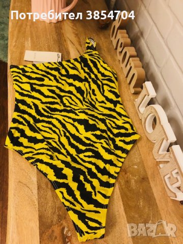 Gucci Yellow Zebra Sparkling One-Piece Swimsuit*Бански Гучи ХС-С*Gucci , снимка 8 - Бански костюми - 42488731