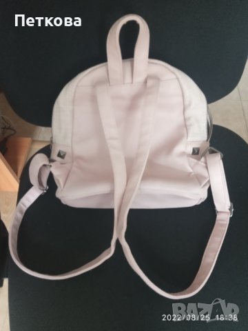 Страхотна малка раничка , снимка 2 - Раници - 37801818