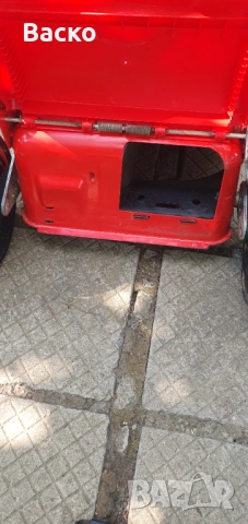 Бензинова самоходна косачка 3.7к.с. внесена от Германия, снимка 3 - Градинска техника - 54047705