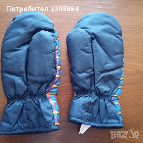 зимни дамски ръкавици helly hansen , снимка 2 - Зимни спортове - 39161047