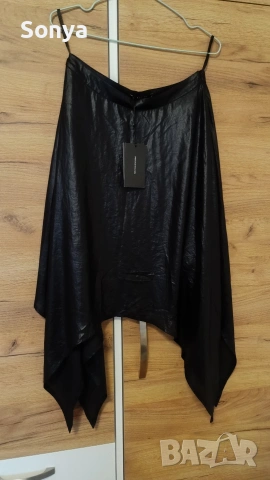 Черна пола, снимка 2 - Поли - 54010307