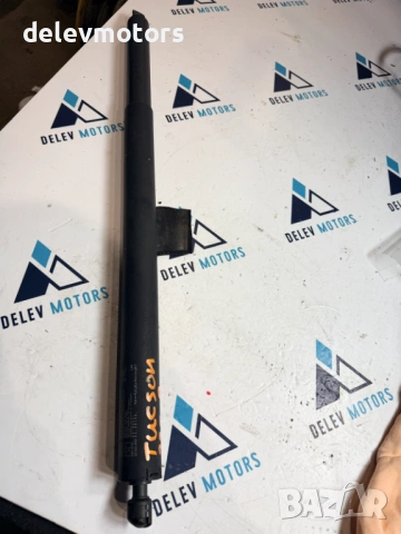 81841-N7100 десен амортисьор за багажник от Hyundai Tucson 1.6 T-GDi Hybrid, двигател G4FT 180 кс., 