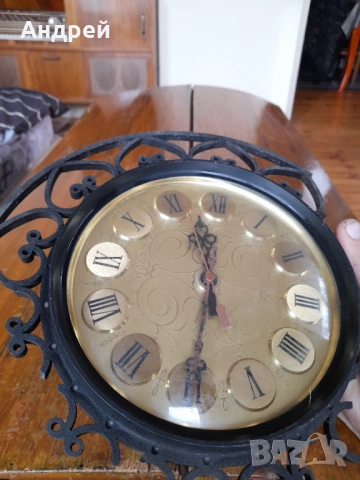 Стенен часовник Янтар,Jantar #5, снимка 3 - Антикварни и старинни предмети - 53328556