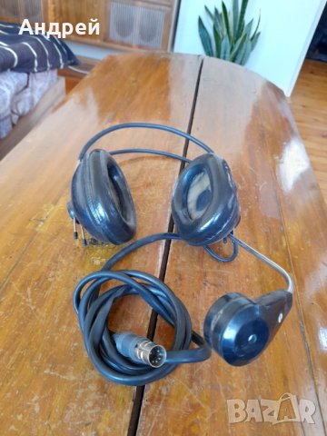Стари слушалки ДС 200, снимка 1 - Други ценни предмети - 38274432