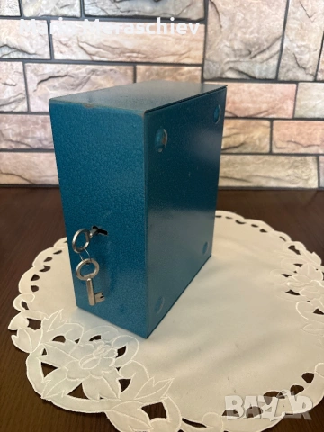 Метална каса, снимка 6 - Сейфове и каси - 54318400