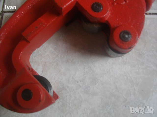 Голям Тръборез-1/8-2"-Англия/Германия-BARNS-Рязане Тръби-5/8-2 1/8 Инч/Цол-Профи-Различни, снимка 12 - Други инструменти - 37451688