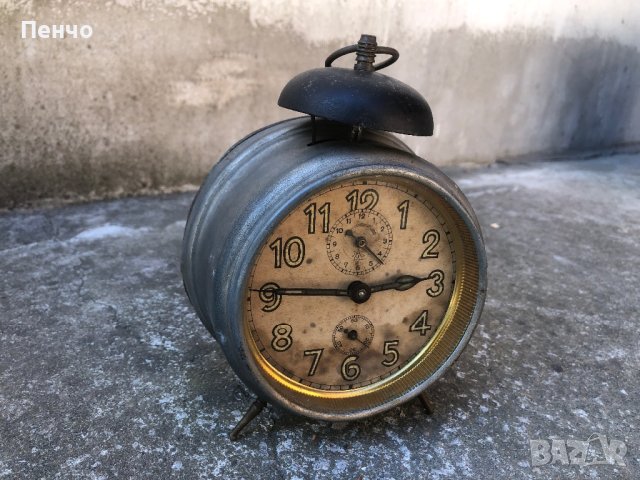 стар часовник - будилник "JUNGHANS", снимка 2 - Антикварни и старинни предмети - 42559631