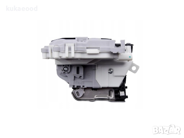 Брава за врата Audi A3 8V, снимка 3 - Части - 51818712