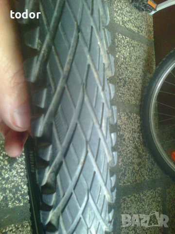 продавам 2бр.гуми 24цола и 4бр.вътрешни,нови,немски, снимка 2 - Части за велосипеди - 36474908