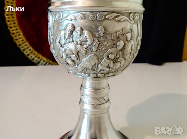 Калаен бокал за вино,битови селски картини. , снимка 2 - Антикварни и старинни предмети - 37054355