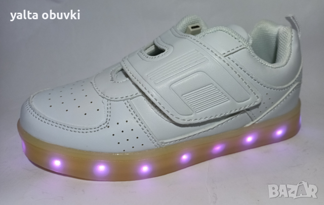 Детски светещи кецове LB-687, LED светлини, USB зарядно, снимка 4 - Детски маратонки - 44759289