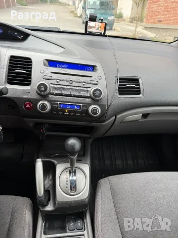 Honda Civic 1.3I HYBRID, снимка 13 - Автомобили и джипове - 56324562