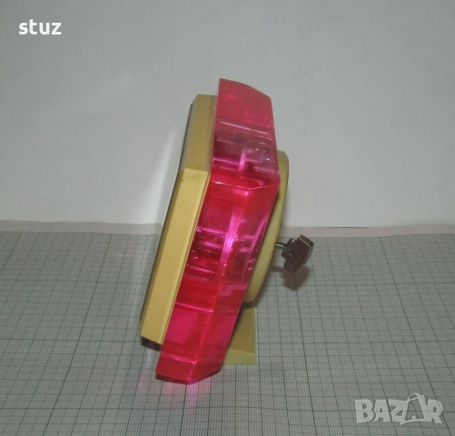 Настолен часовник Молния, механичен, седмичен, снимка 4 - Антикварни и старинни предмети - 52863033