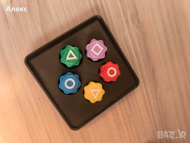 Squid Game Penthatlon set с кутия и уникална маска, снимка 3 - Други - 50997331