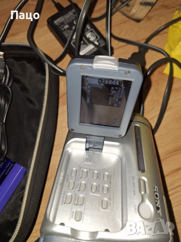 SONY HANDYCAM DCR-TRV255E, снимка 6 - Камери - 52513173