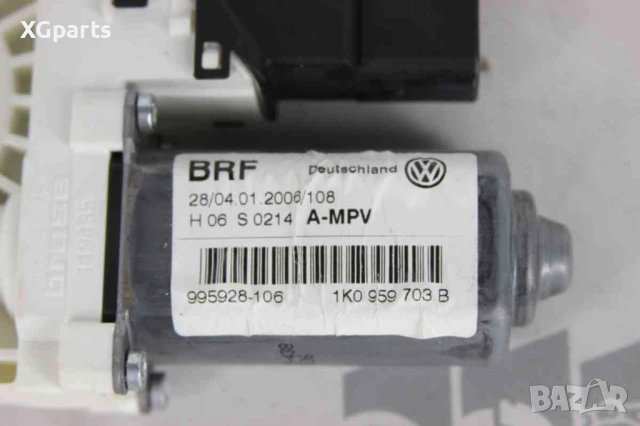 Машинка ел. стъкло задна лява за Volkswagen Touran I (2003-2010) 1K0959703B, снимка 2 - Части - 50682093