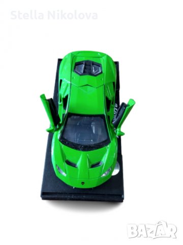 Играчка Метална кола макет-1:32 звук и светлини-зелена