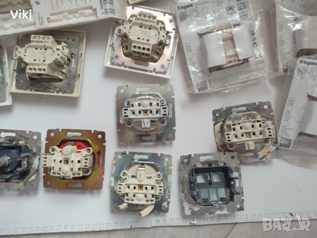 Ключове и контакти Legrand Valena, снимка 2 - Ключове, контакти, щепсели - 37777624