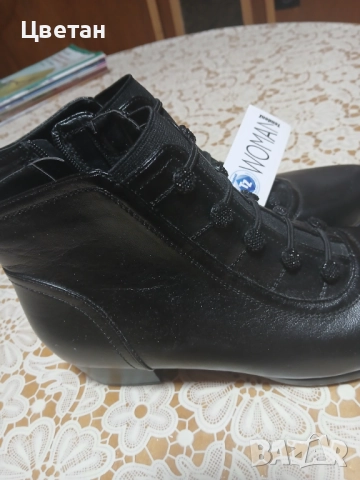 Дамски боти , снимка 2 - Дамски боти - 52456444