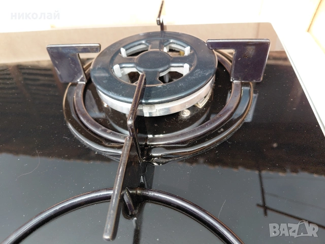 Плот за вграждане Bosch PNH6B6B10, Газо, снимка 4 - Печки, фурни - 54279191