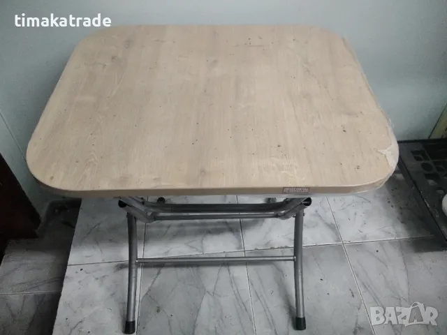 Сгъваема маса 50*60 см