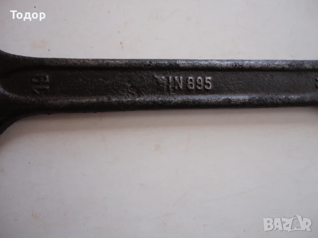 Старинен ключ Din 895, снимка 2 - Ключове - 50575328