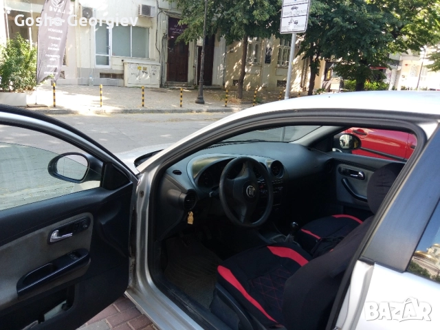 Продавам Сеат Ибиза 12,12,3ц,, снимка 7 - Автомобили и джипове - 51846365