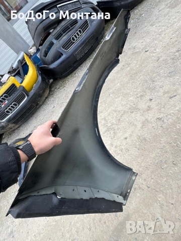 Ляв калник Мерцедес W204 C-class / ц-класа, снимка 3 - Части - 53925864