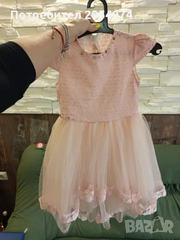 детска рокля за 5/6год-20лв