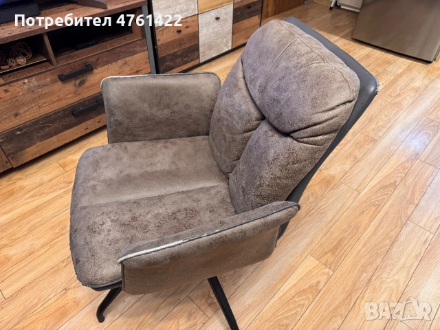 Трапезни столове