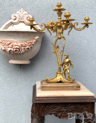 Двойка големи,изящни свещници бронз с позлата-ХХв., снимка 4 - Антикварни и старинни предмети - 13472162