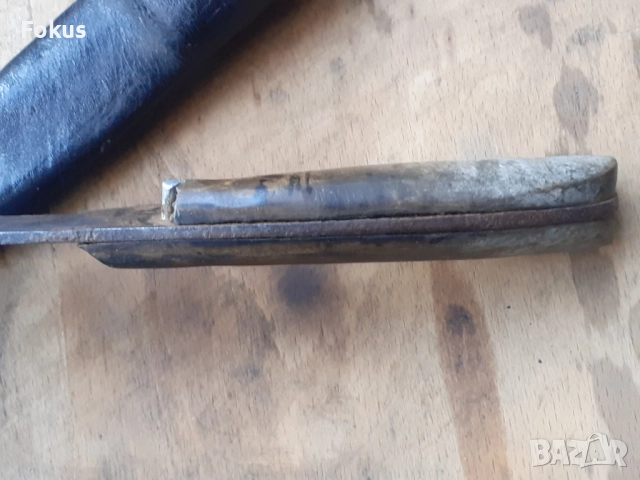 Стар български хайдушки нож с рогови чирени кожена кания, снимка 3 - Антикварни и старинни предмети - 52528321